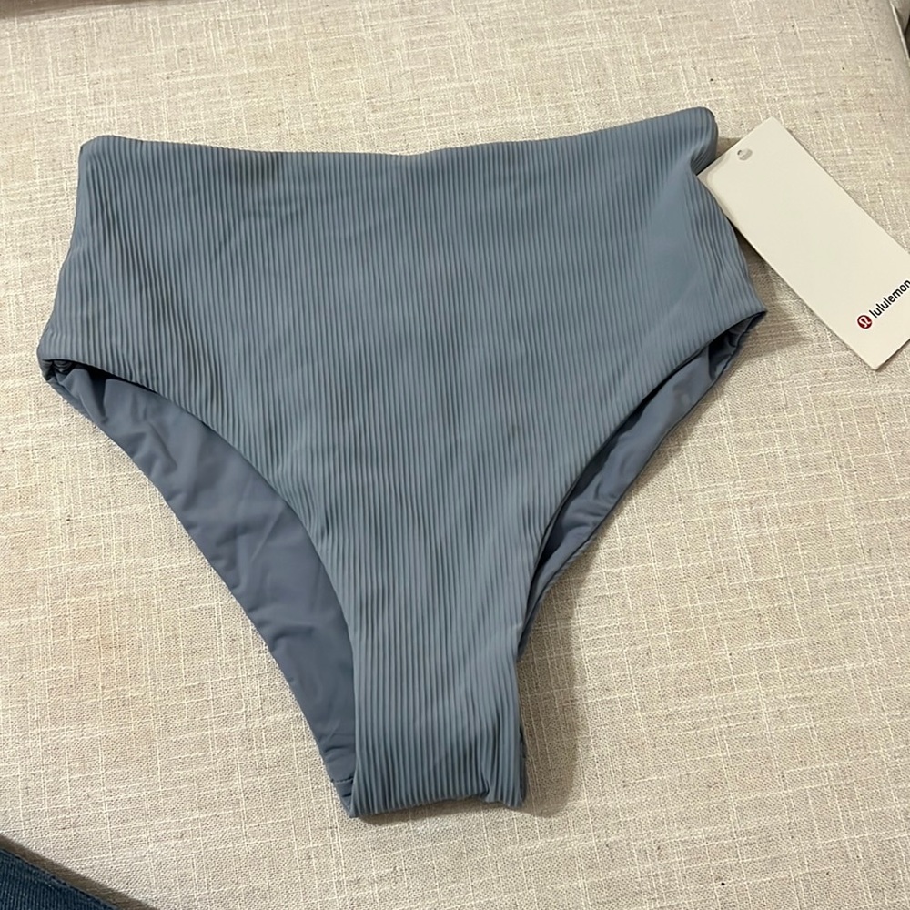 NWT Lululemon High Waisted Swim Bottoms